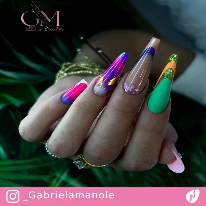Multiple-shaped Nails with Mismatched Designs